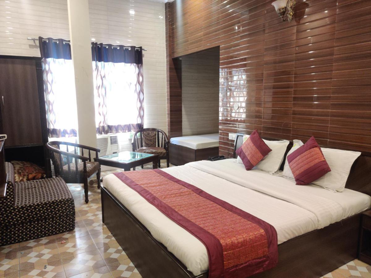 Hotel Holy City Amritsar Dış mekan fotoğraf